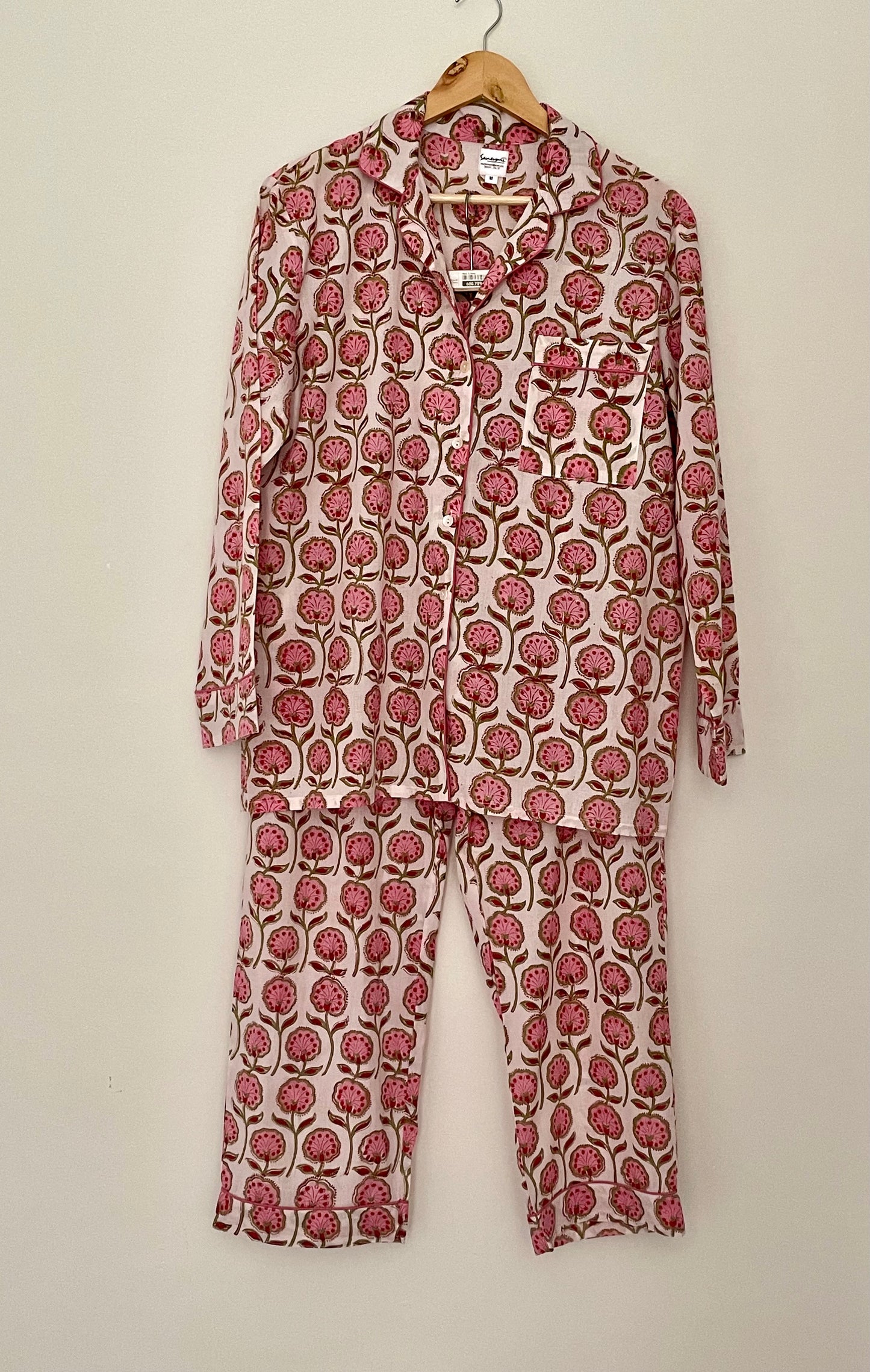 Gulaabi Pyjamas