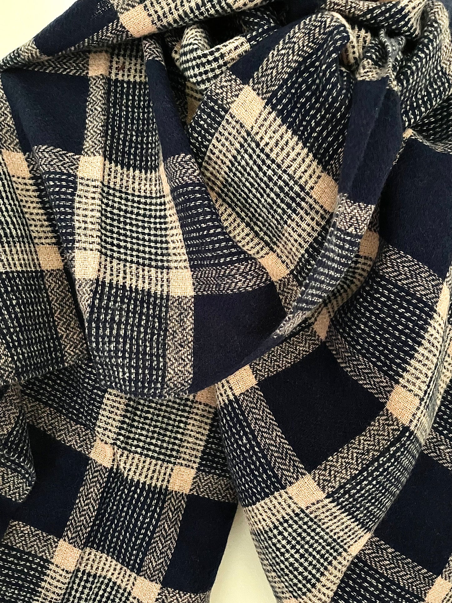 Hanloomed Soft Wollen scarf - Blue