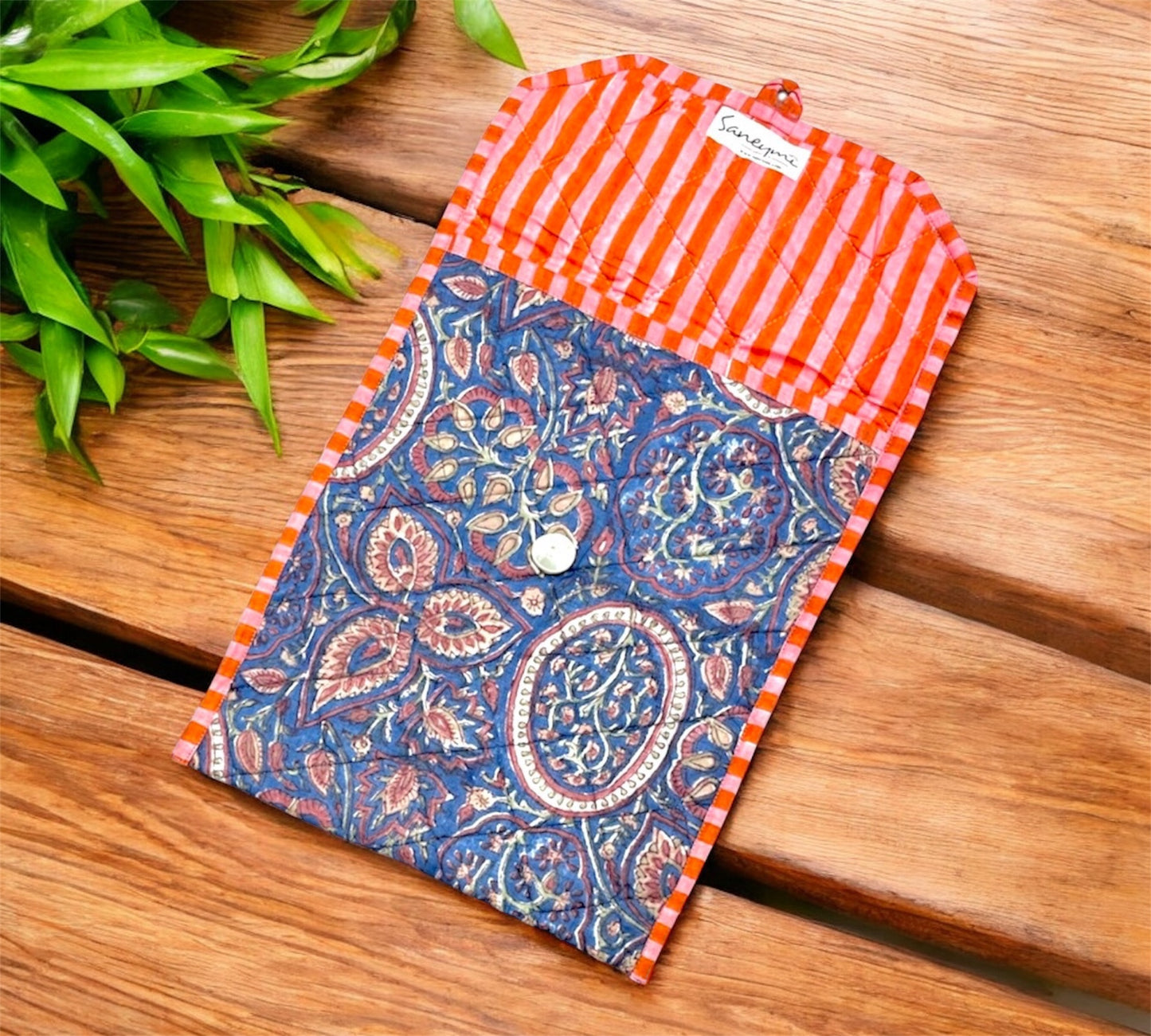 Quilted iPad/ Books/ Documents Sleeve