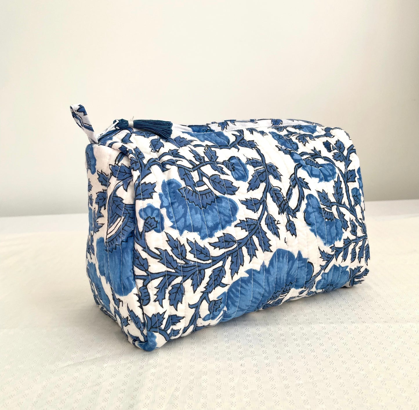 Neel Kamal Wash Bag